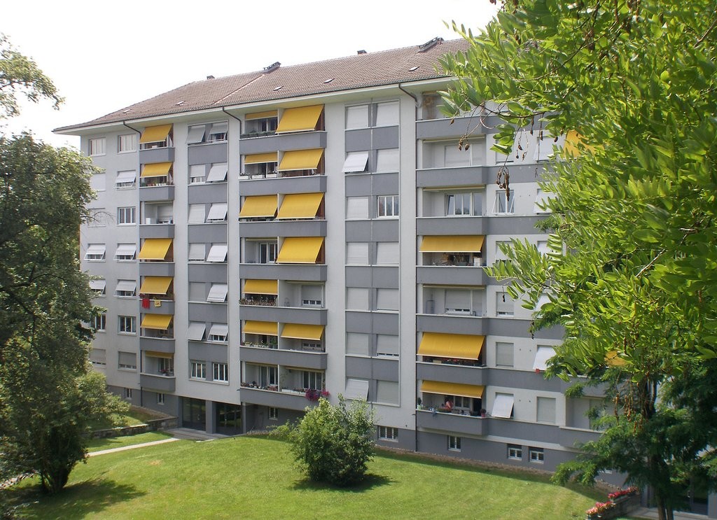 4 rooms apartment, photo 1 of 2