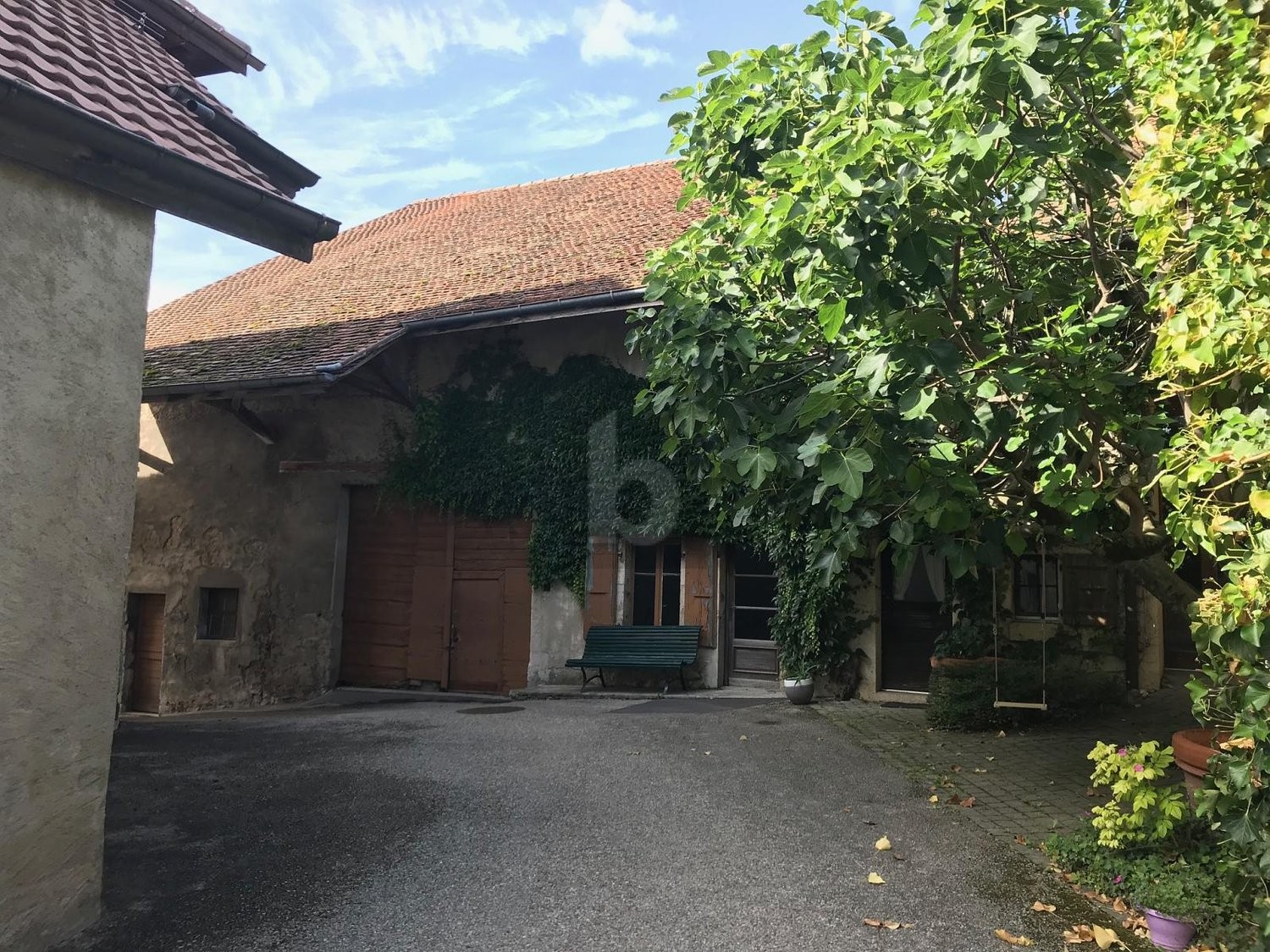 1 room farm house, photo 1 of 4