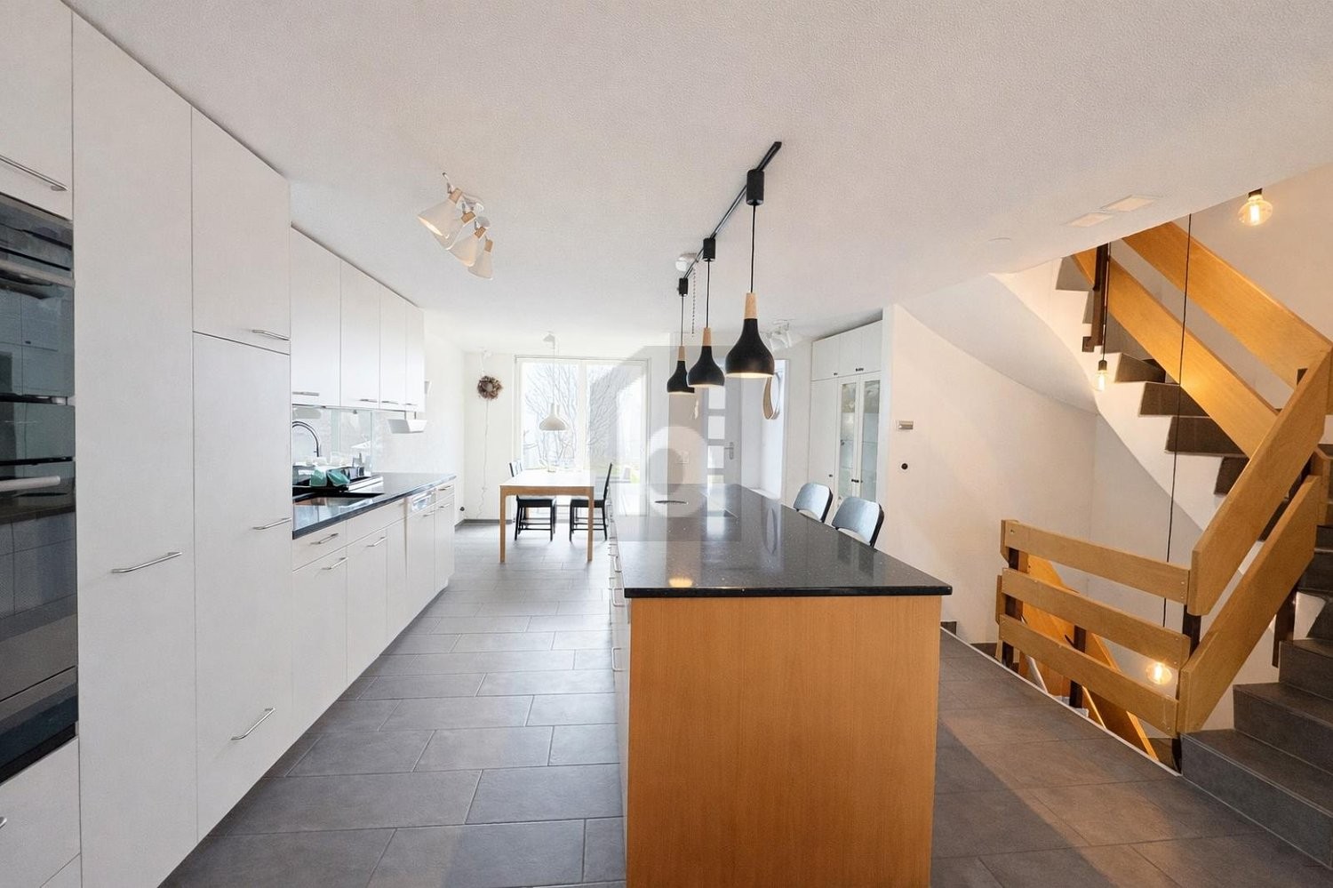6 ½ rooms row house