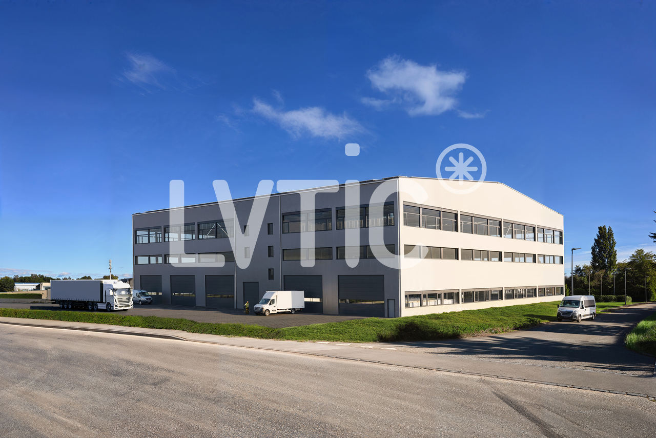 6600m² industrial object, photo 1 of 10