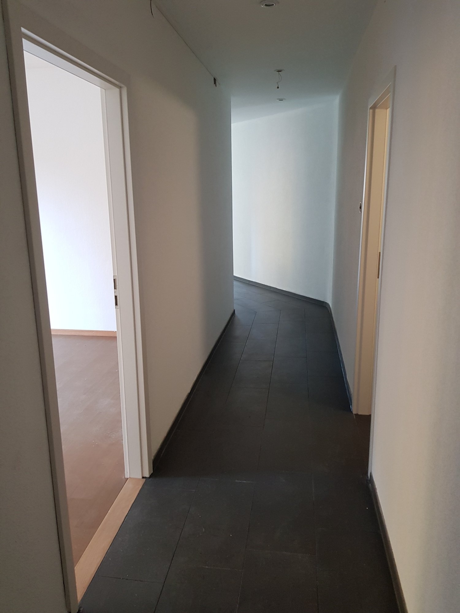 4 rooms apartment, photo 6 of 10