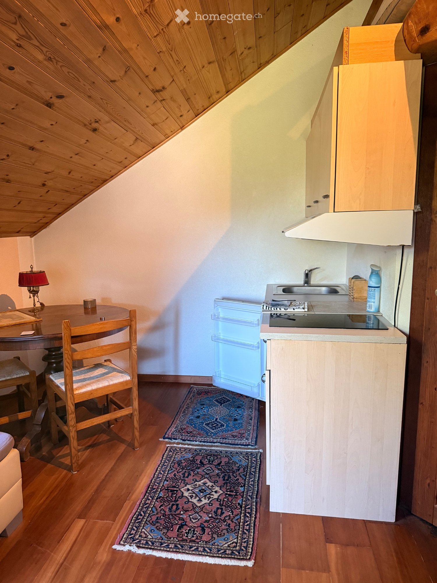 5 rooms apartment, photo 2 of 2