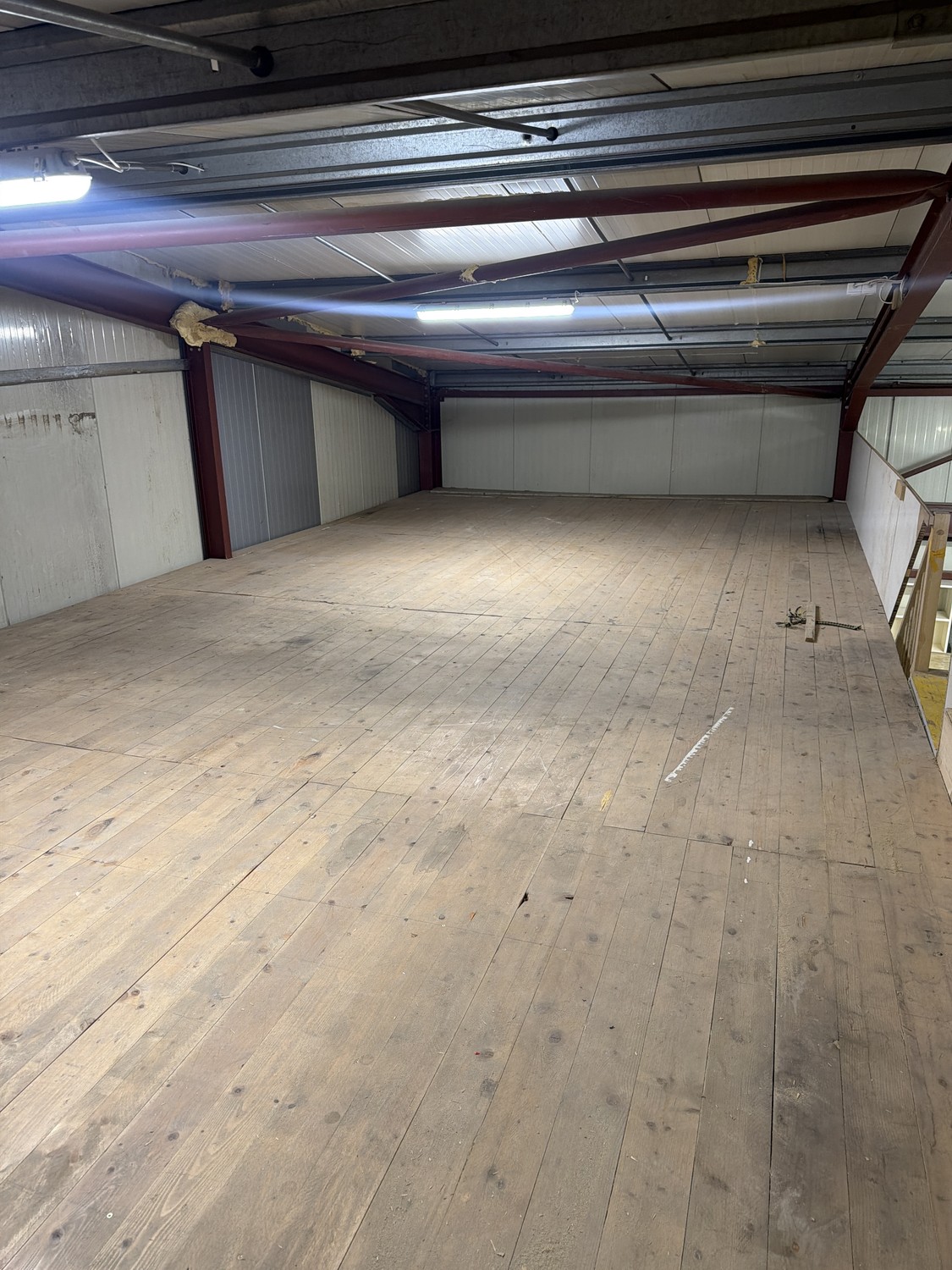 370m² commercial, photo 1 of 7