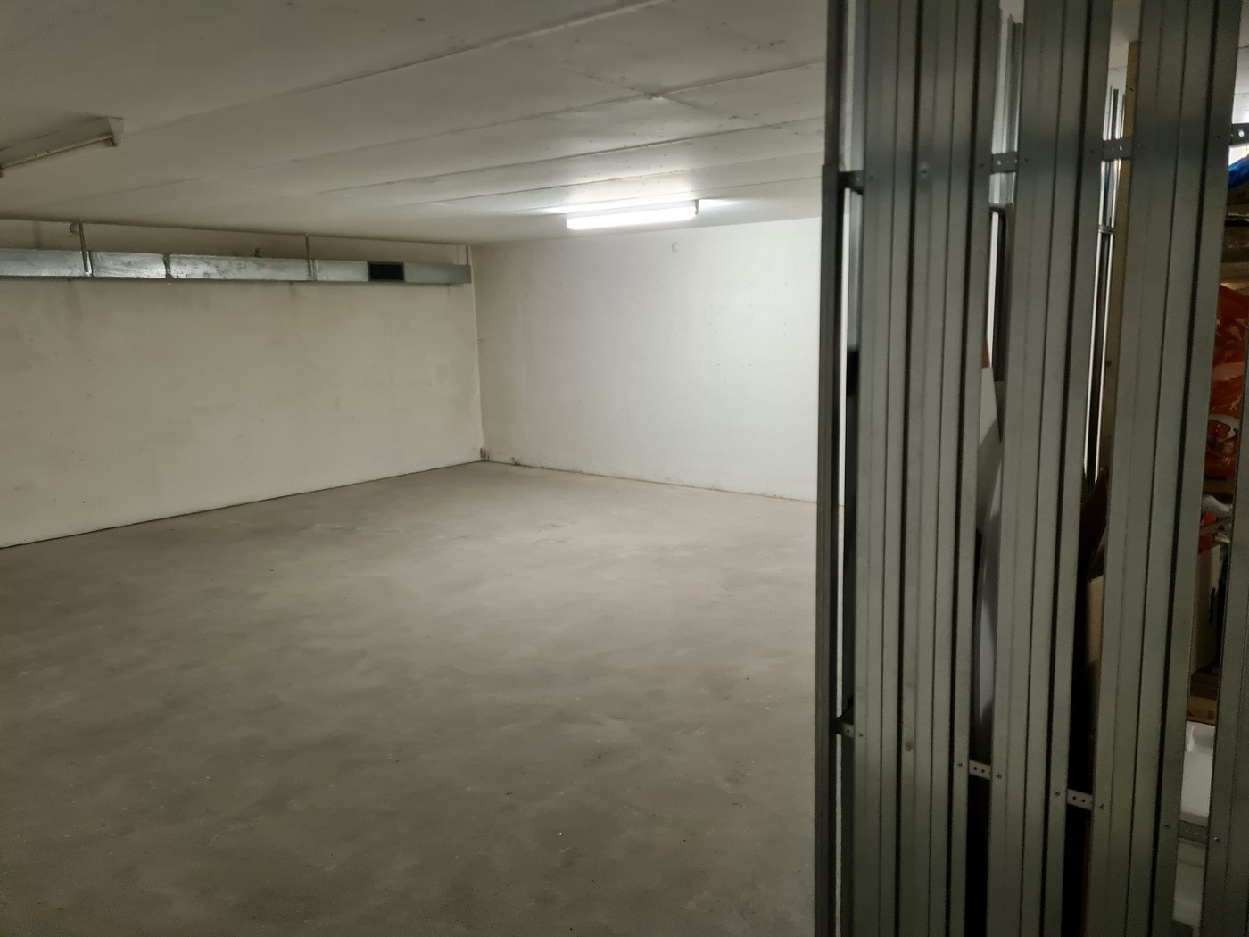 59m² locale di deposito, foto 4 di 5