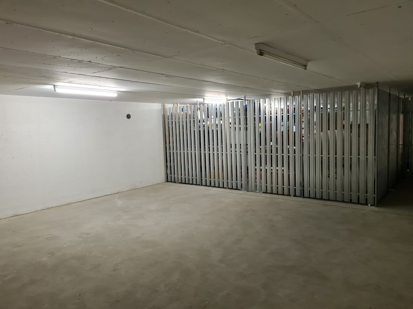 59m² locale di deposito, foto 3 di 5