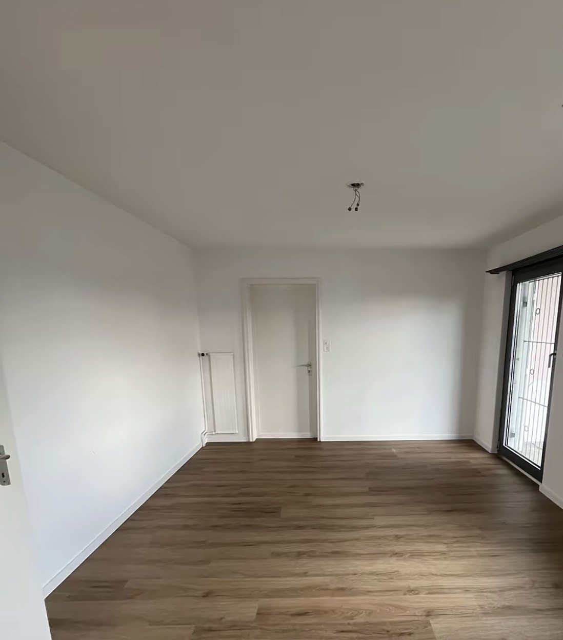 6 rooms single house, photo 5 of 10