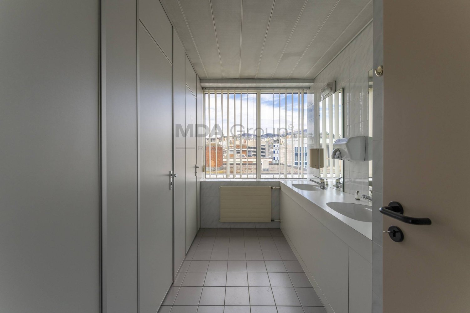 224m² office, photo 7 of 7