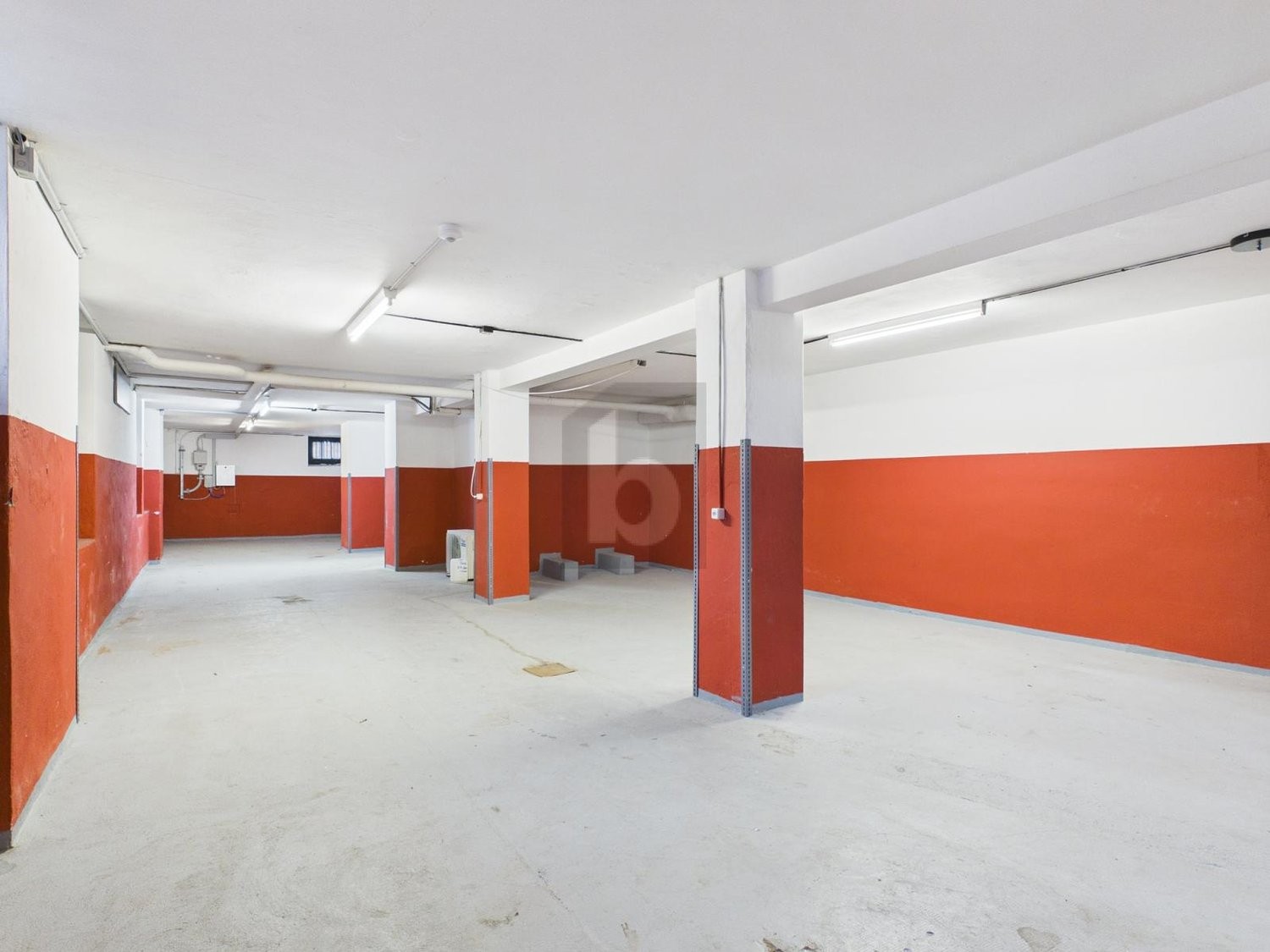 199m² storage room, photo 4 of 4