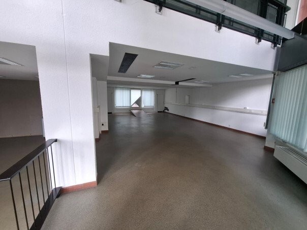 210m² office, photo 5 of 10