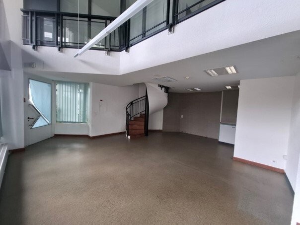 210m² office, photo 4 of 10