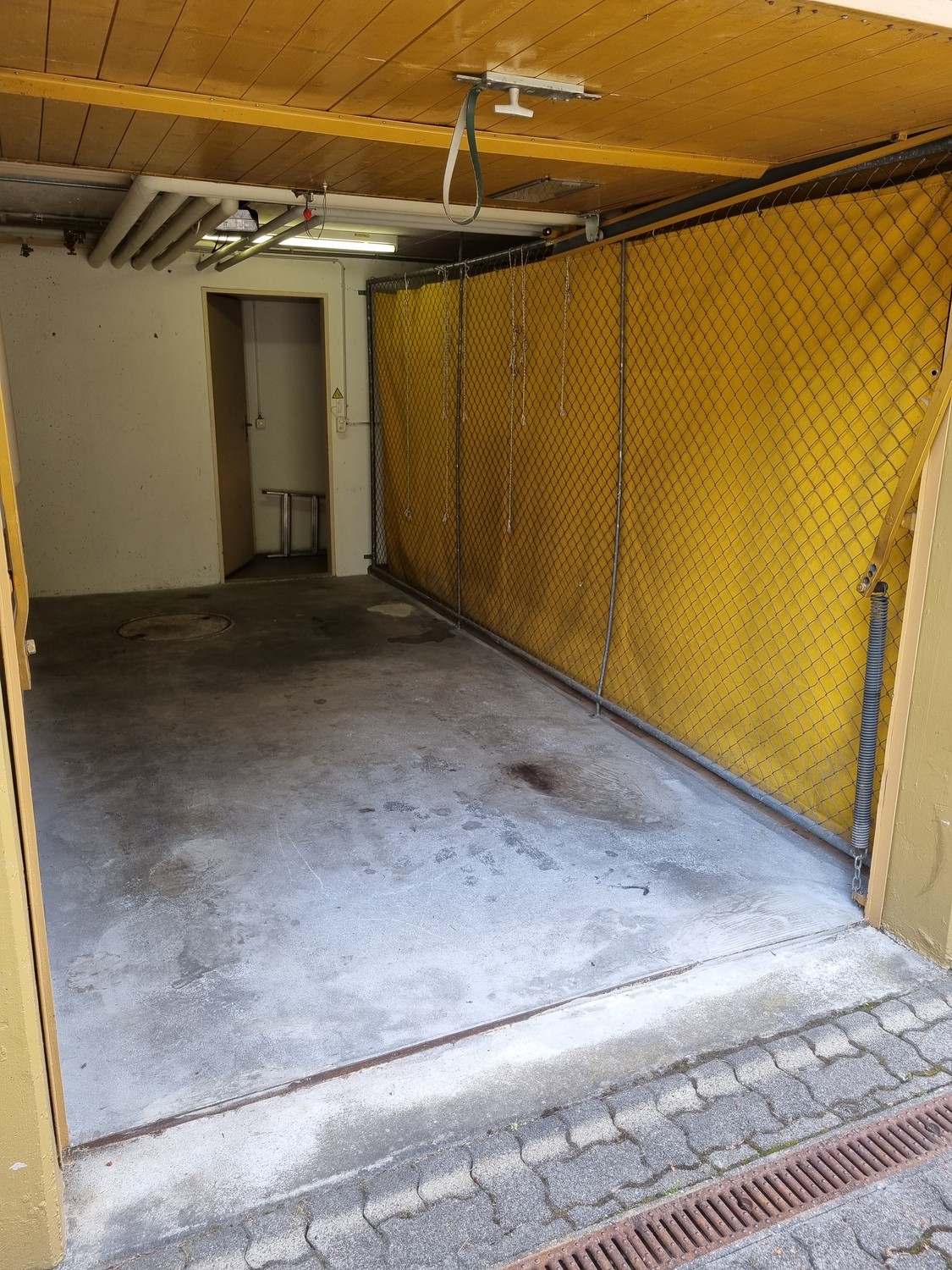 12-12m² posto aperto, foto 1 di 3