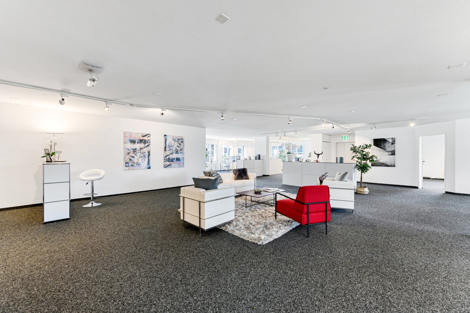 247m² office, photo 10 of 10