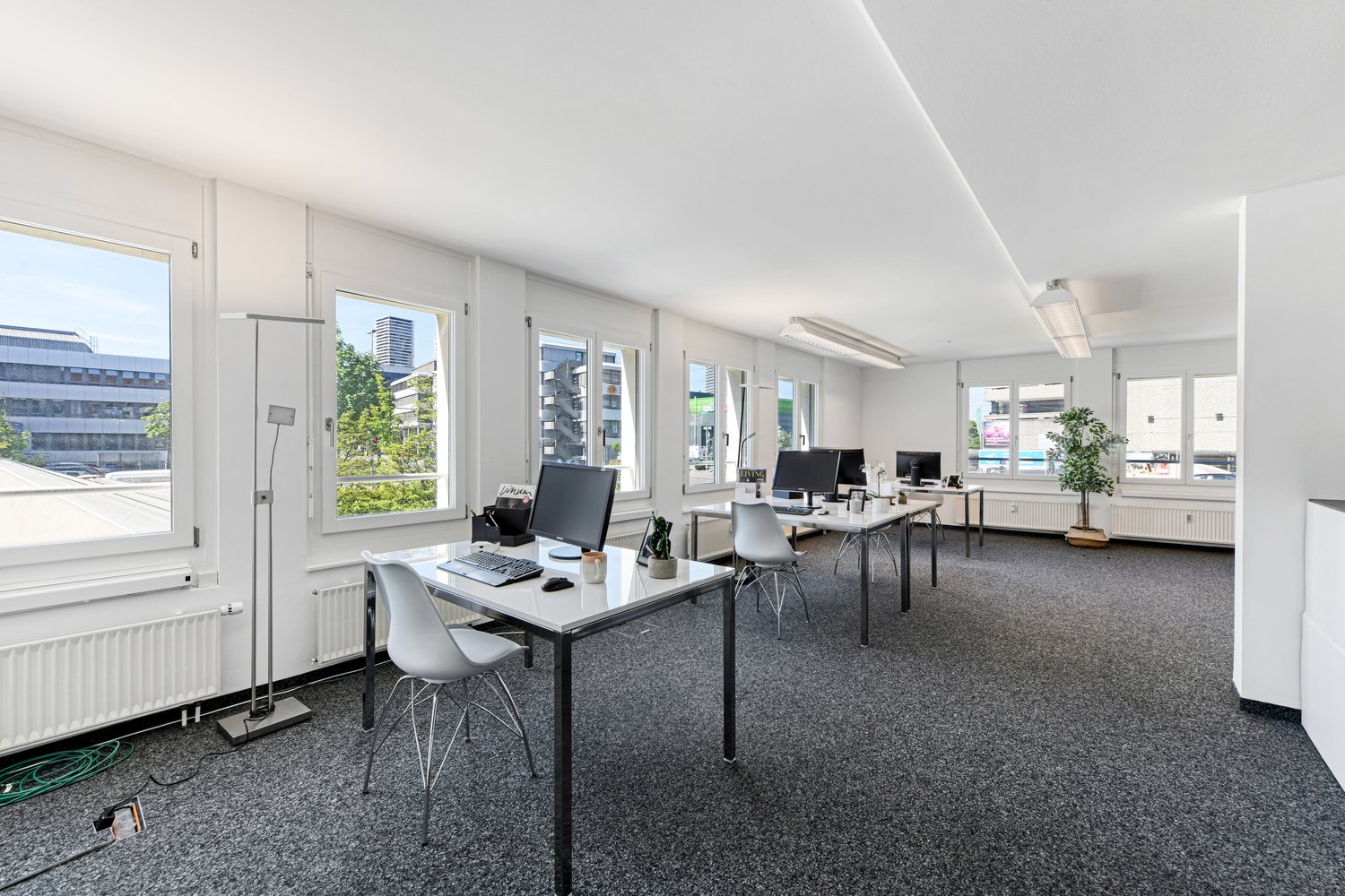247m² office, photo 4 of 10