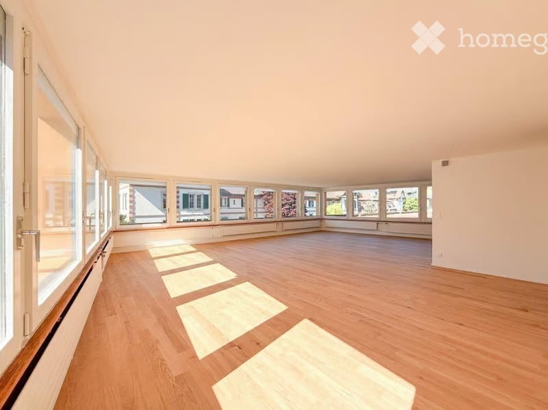 104m² industrial object, photo 1 of 5