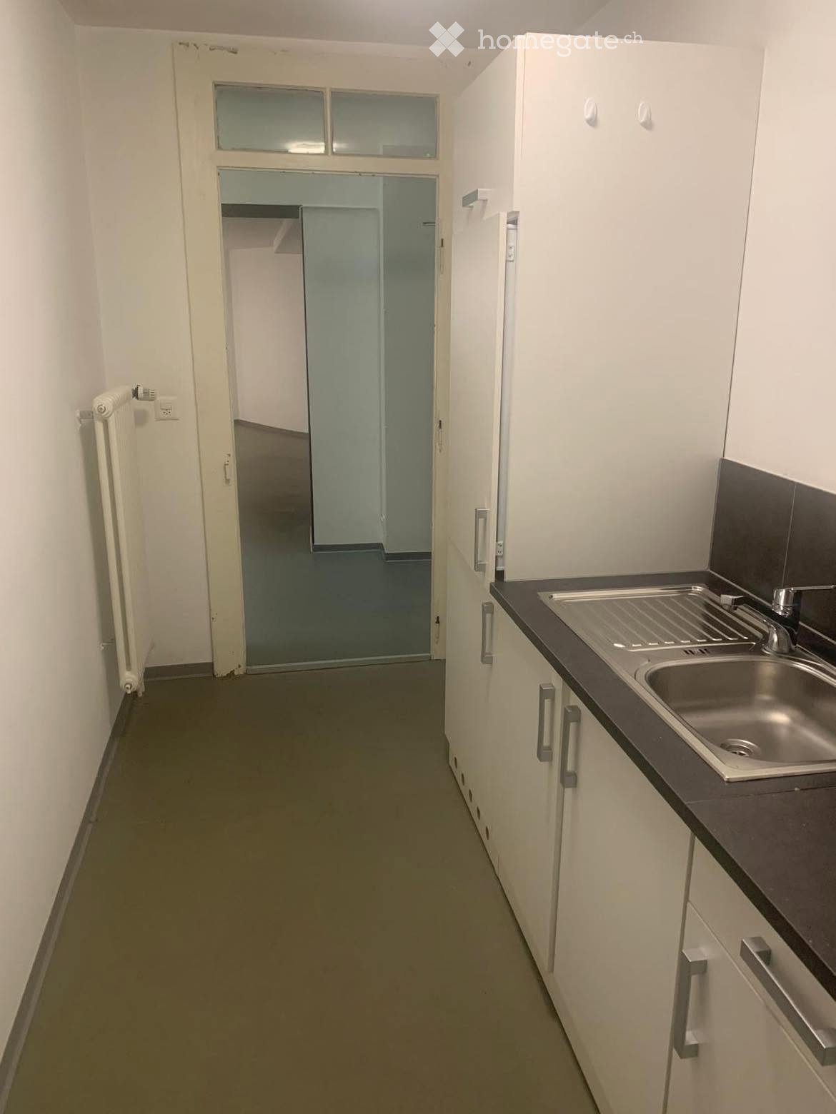 3 rooms apartment, photo 3 of 5