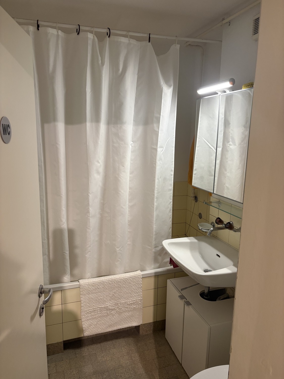 3 rooms apartment