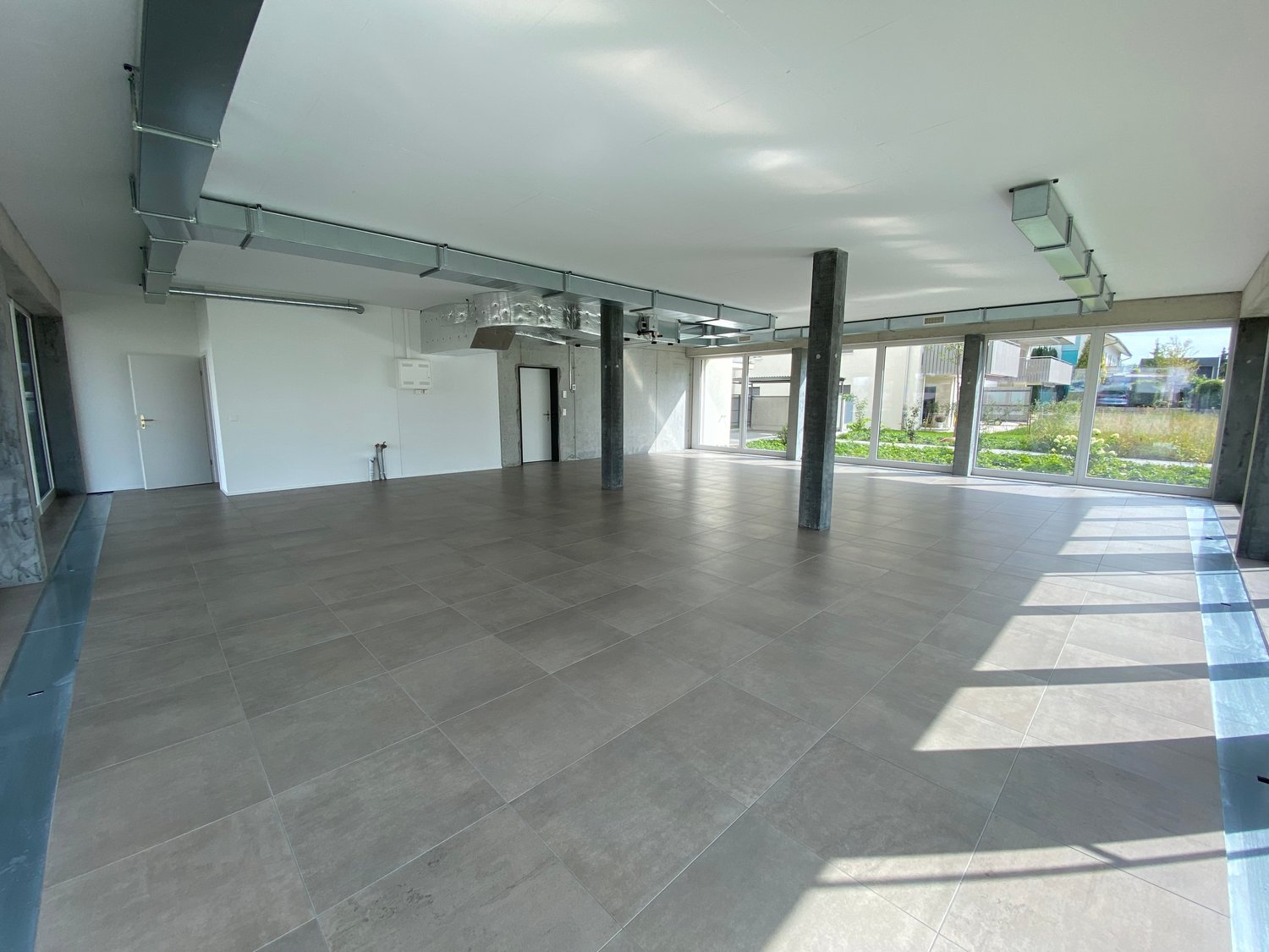 213m² commercial, photo 6 of 8