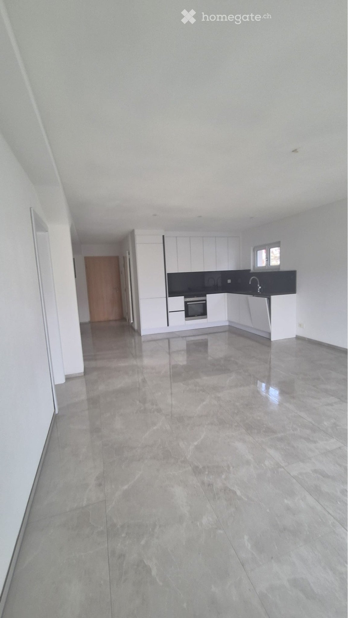 3 rooms apartment, photo 2 of 3
