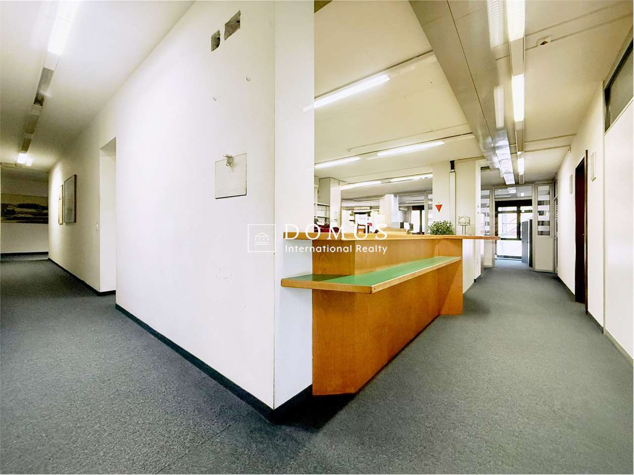 Office, photo 3 of 8