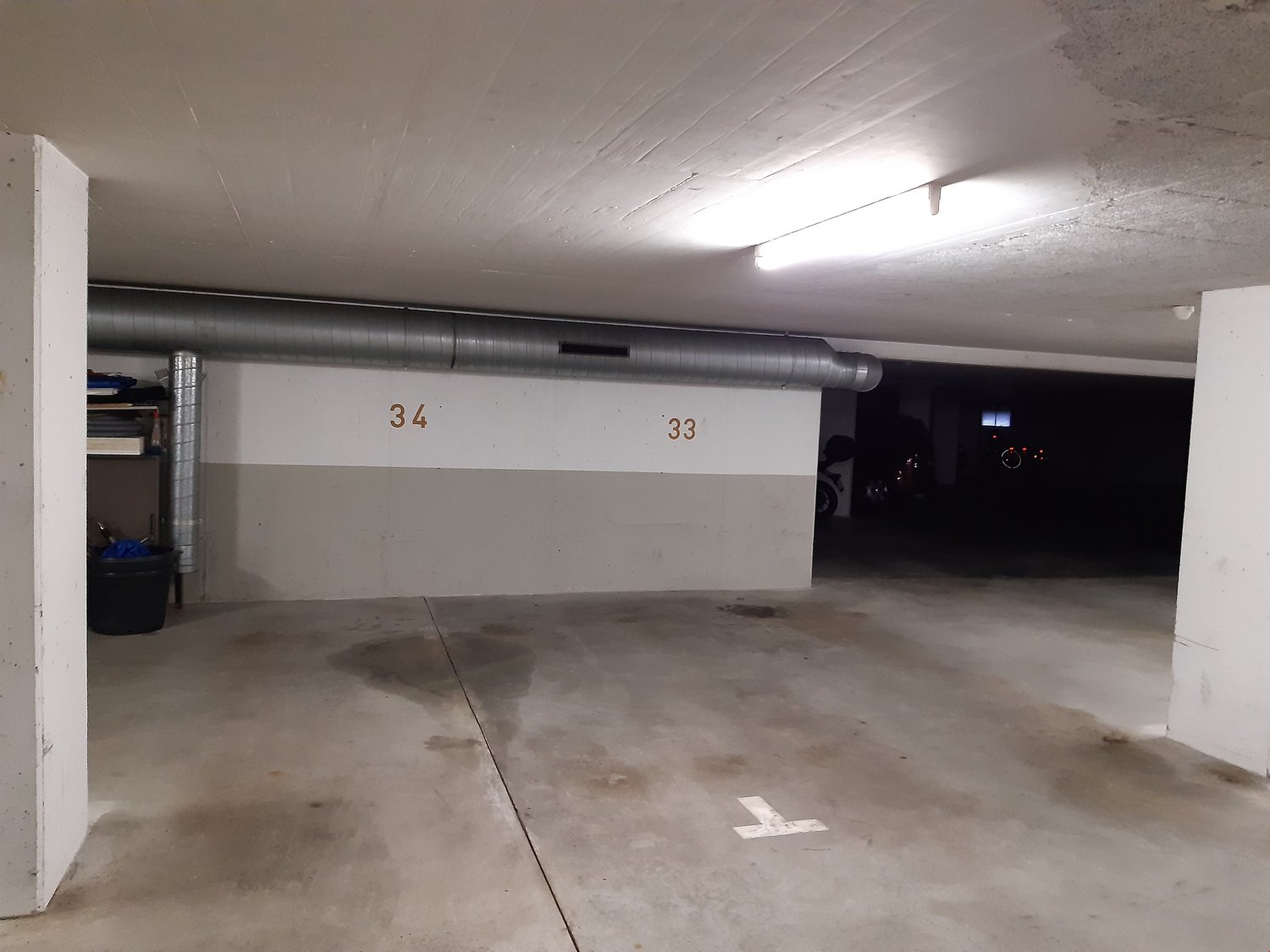 Open slot, photo 1 of 2