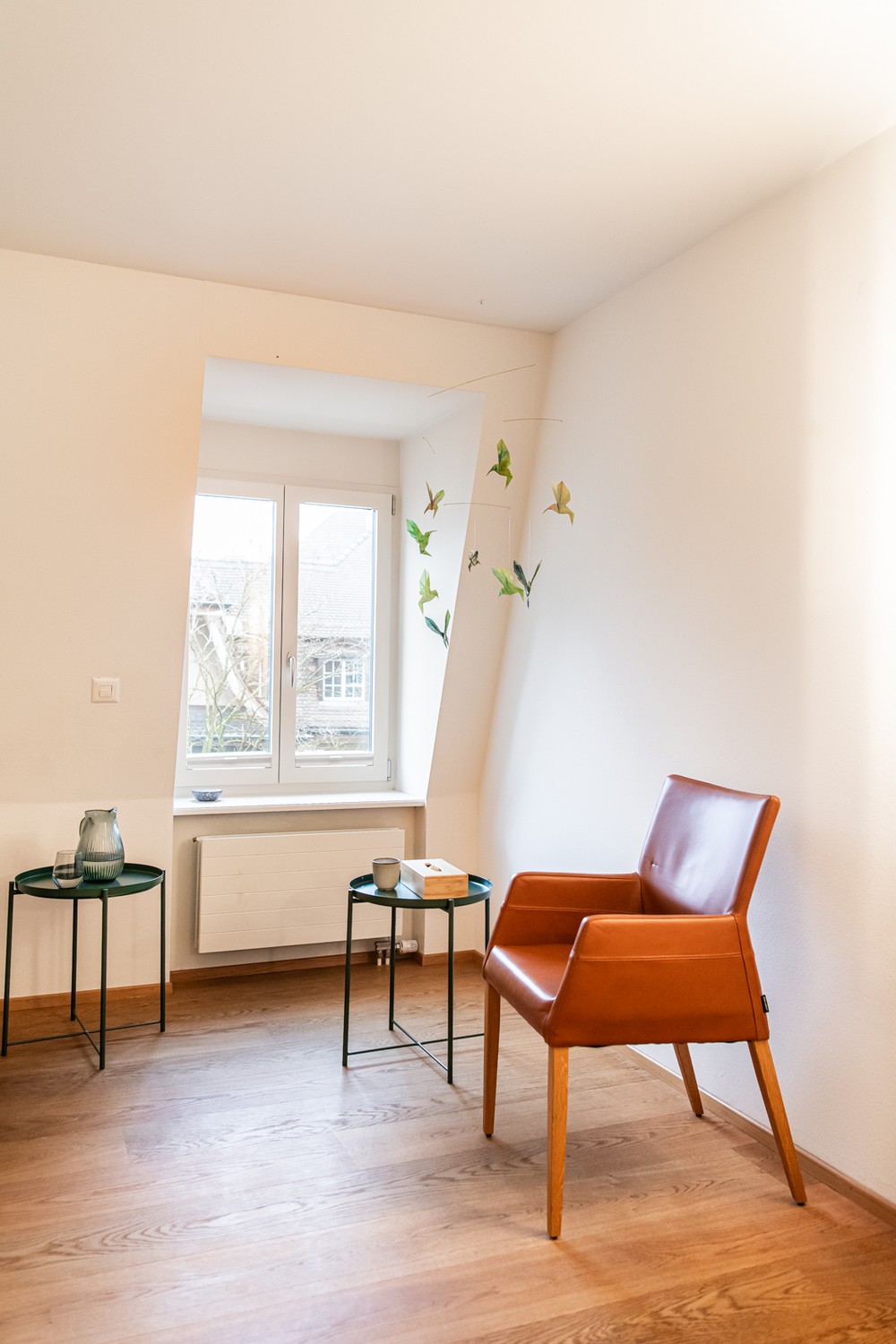14m² commercial

Commercial premises available from August – Schaffhauserplatz, Zürich: Due to a short-term change of tenant, a practice room in the Yotree Yogastudio will become available at the beginning of August.

Location: Central at Schaffhauserplatz, good public transport connections
Usable a, photo 3 of 3