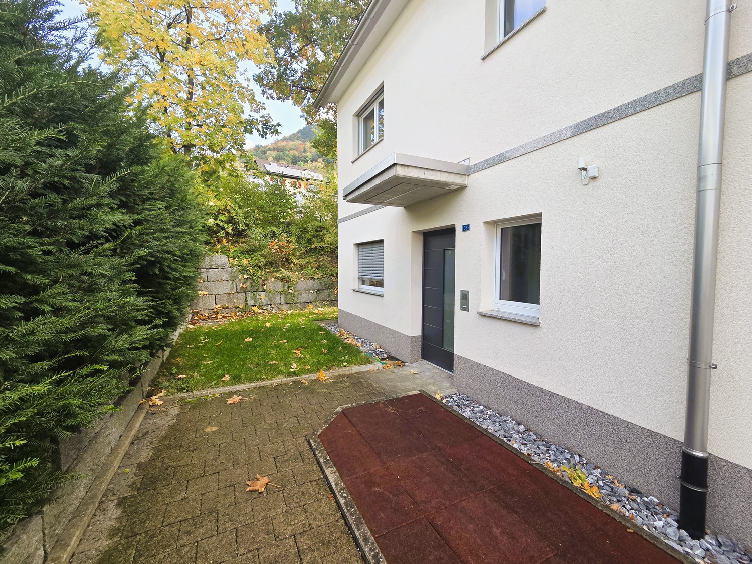 Casa singola con 5 ½ locali, foto 9 di 10