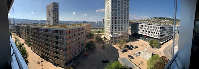 Bright 3.5-room apartment with city view and balcony on the 8th floor, photo 5 of 7