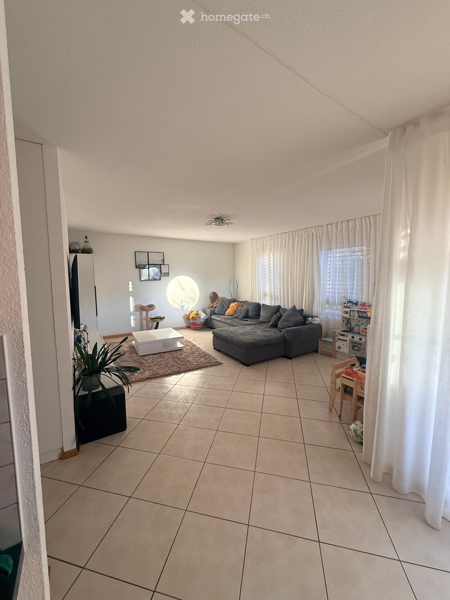 4 rooms apartment, photo 2 of 5
