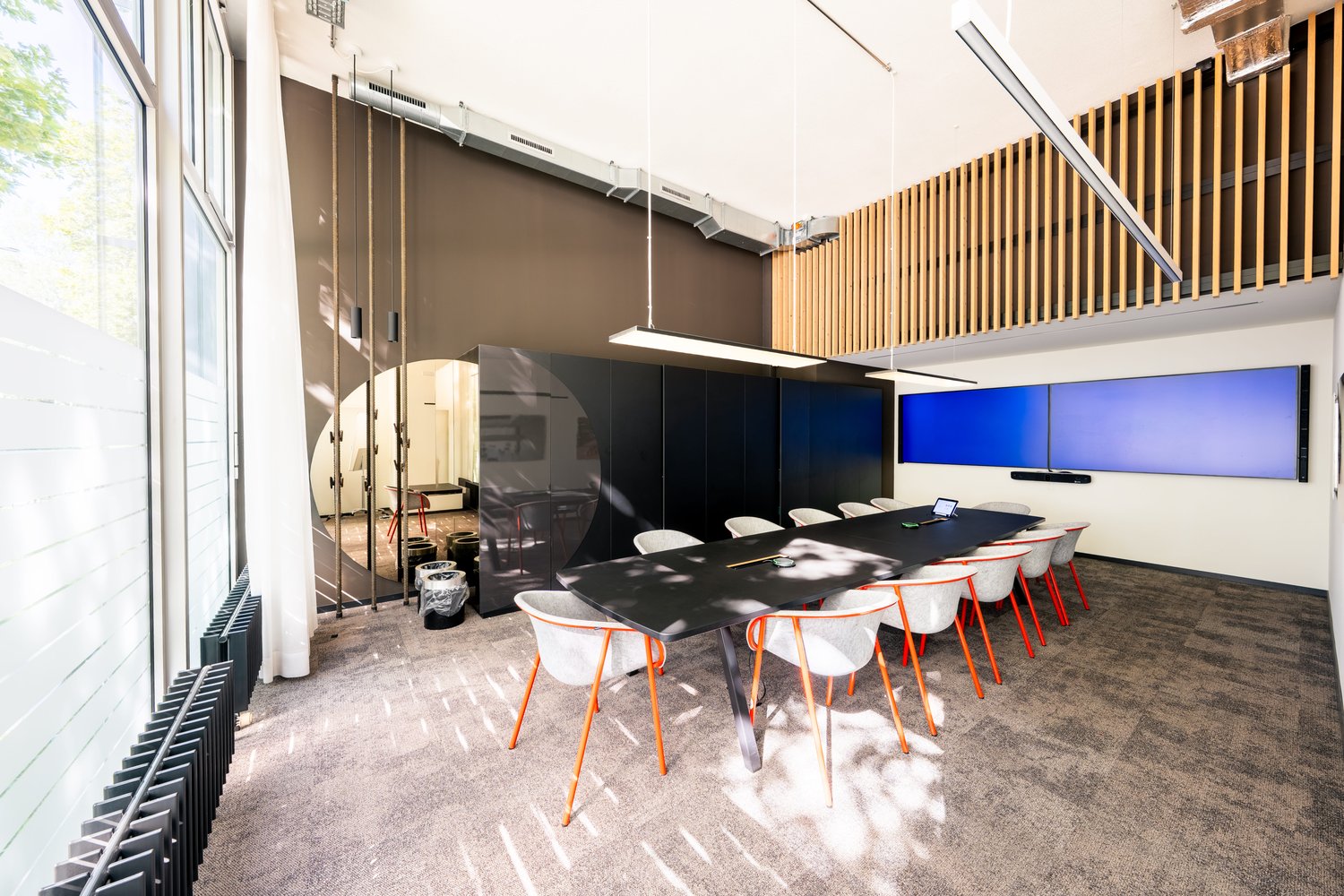 2800m² office, photo 7 of 8