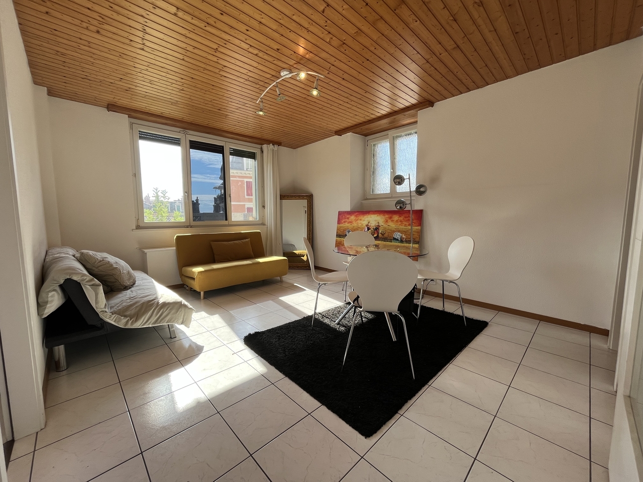 2 rooms apartment, photo 2 of 5