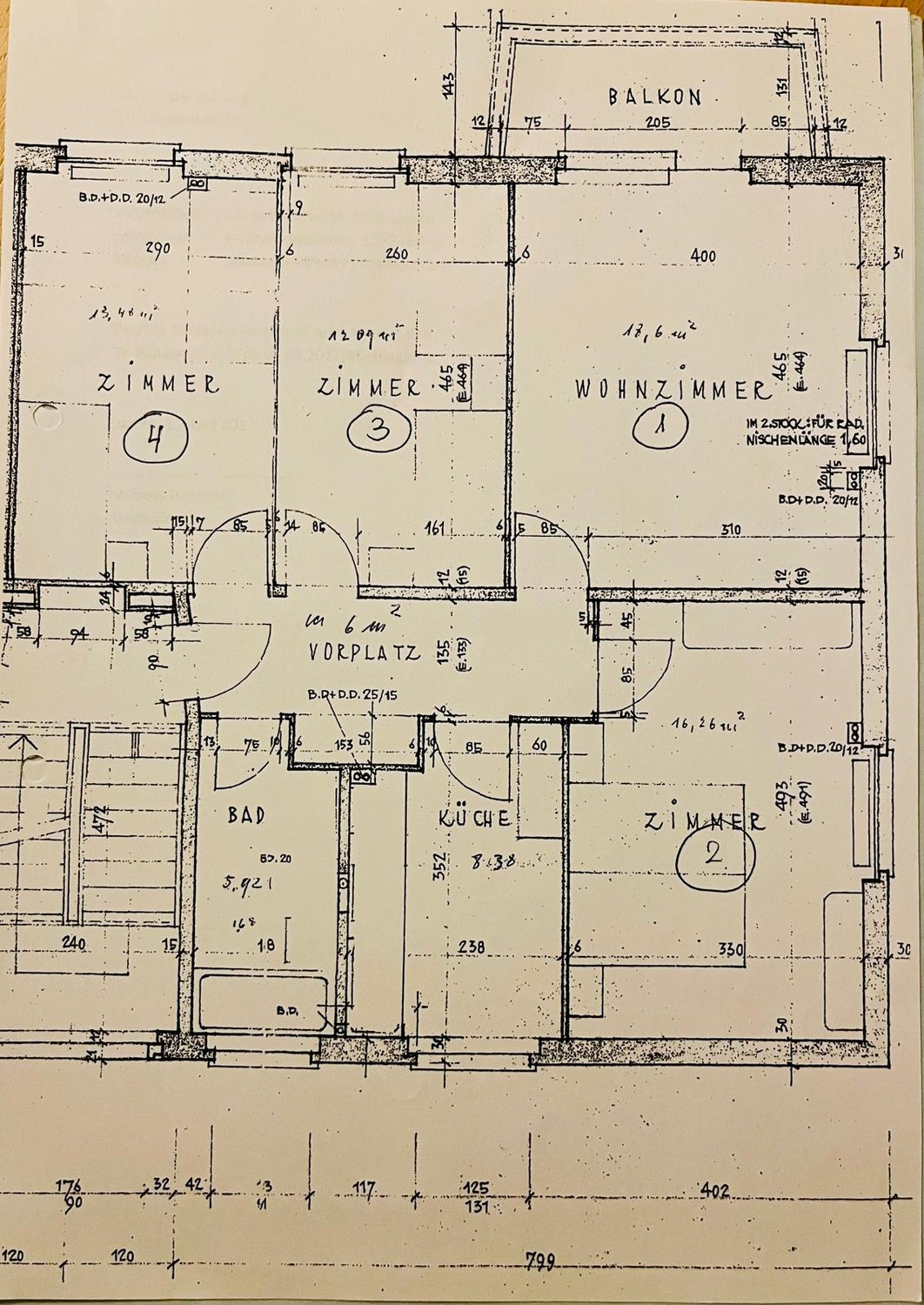 4 rooms apartment, photo 9 of 9
