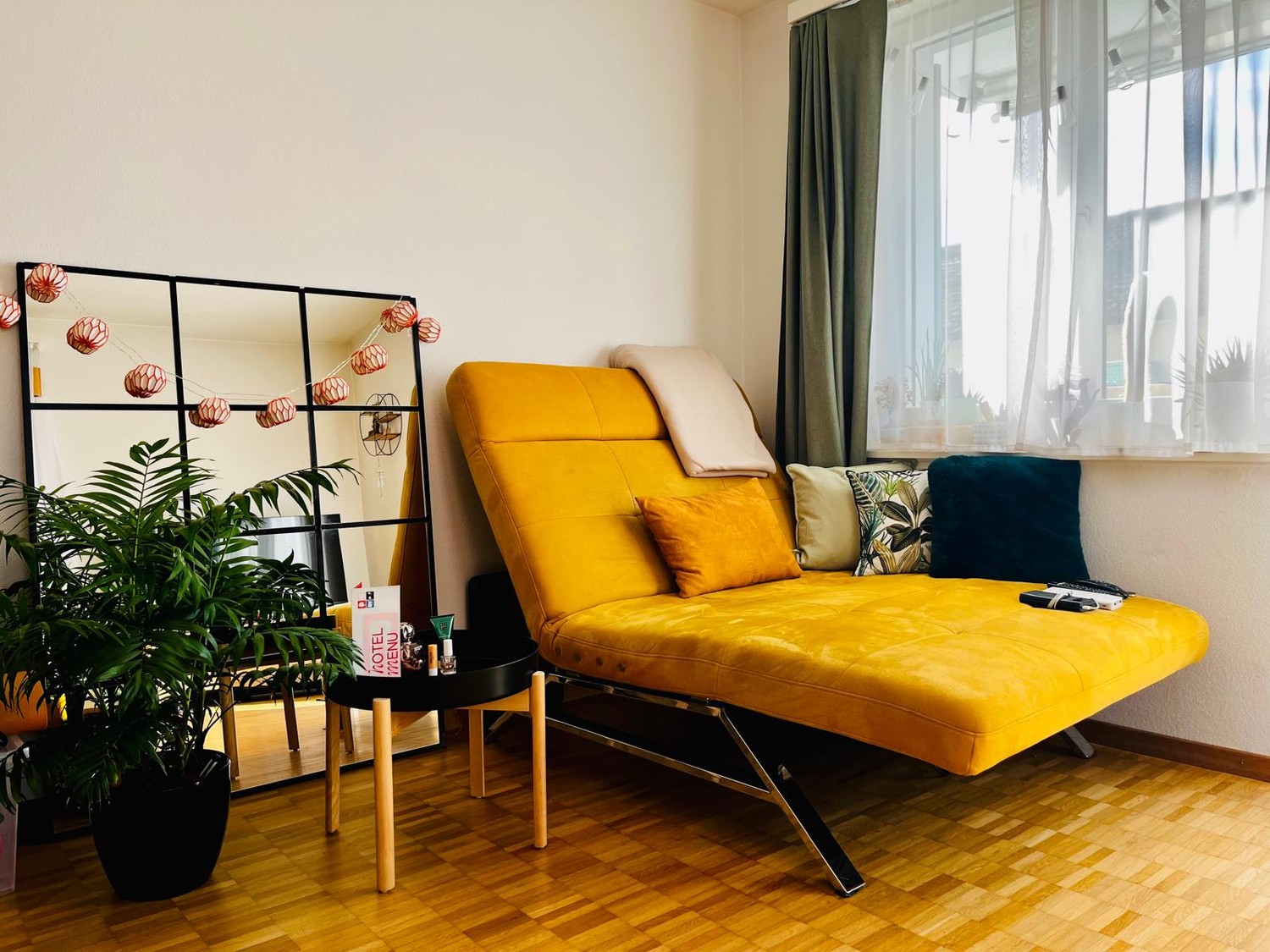 4 rooms apartment, photo 2 of 9