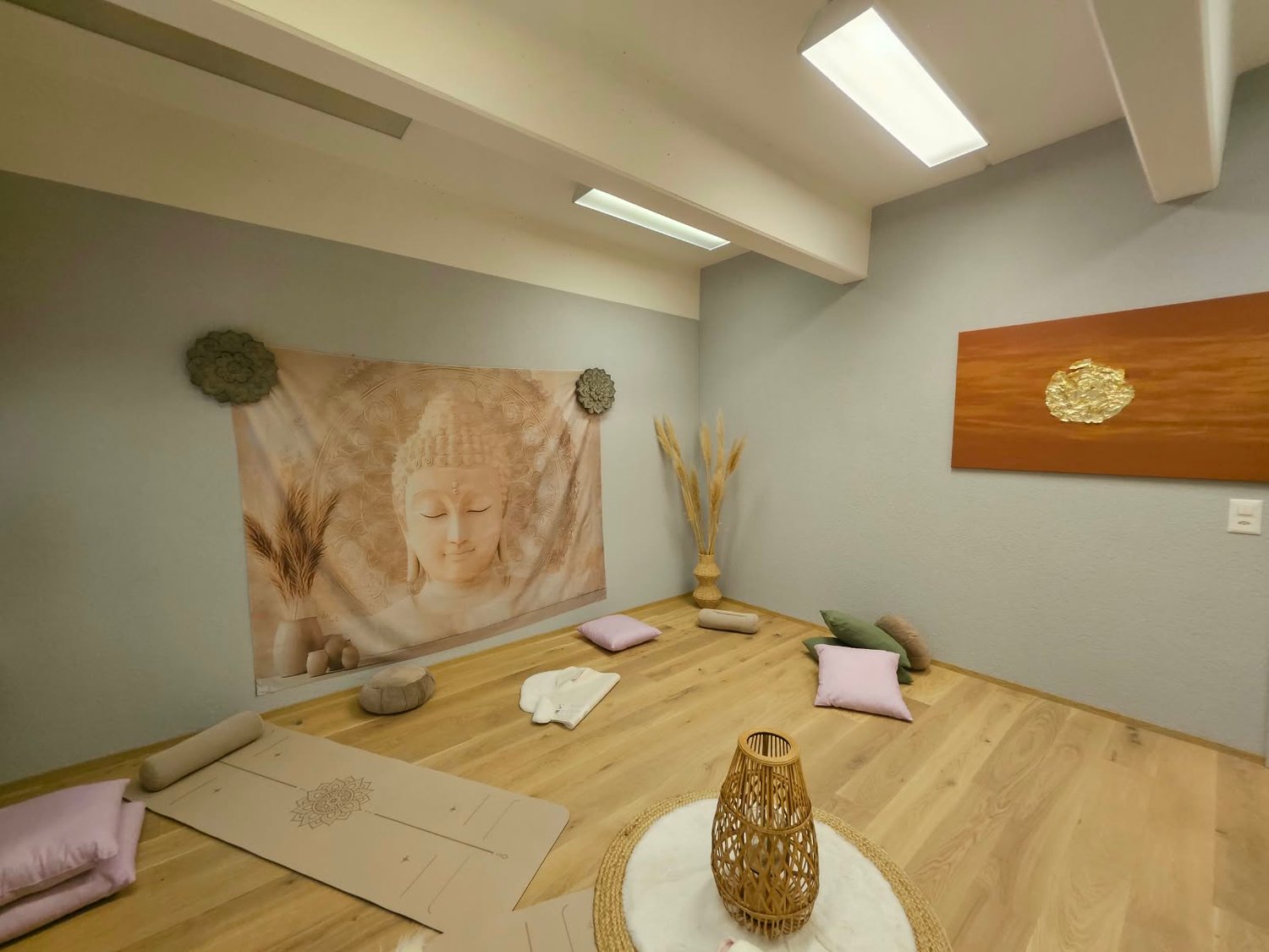 160m² office