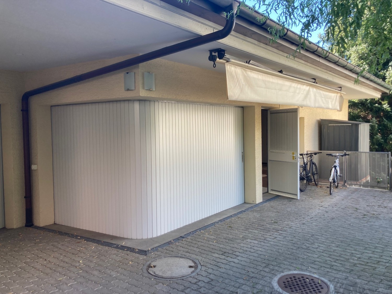 77m² commercial, photo 2 of 8