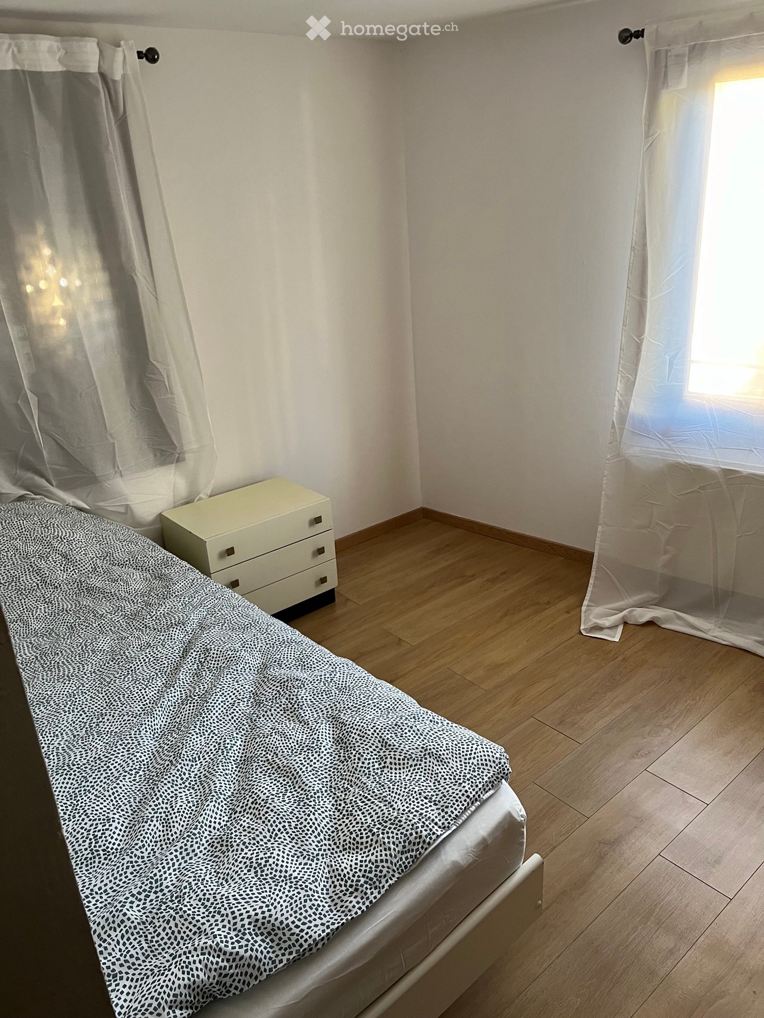 1 room single room