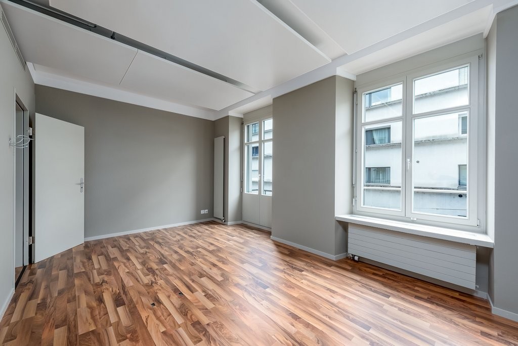 17m² office, photo 1 of 10
