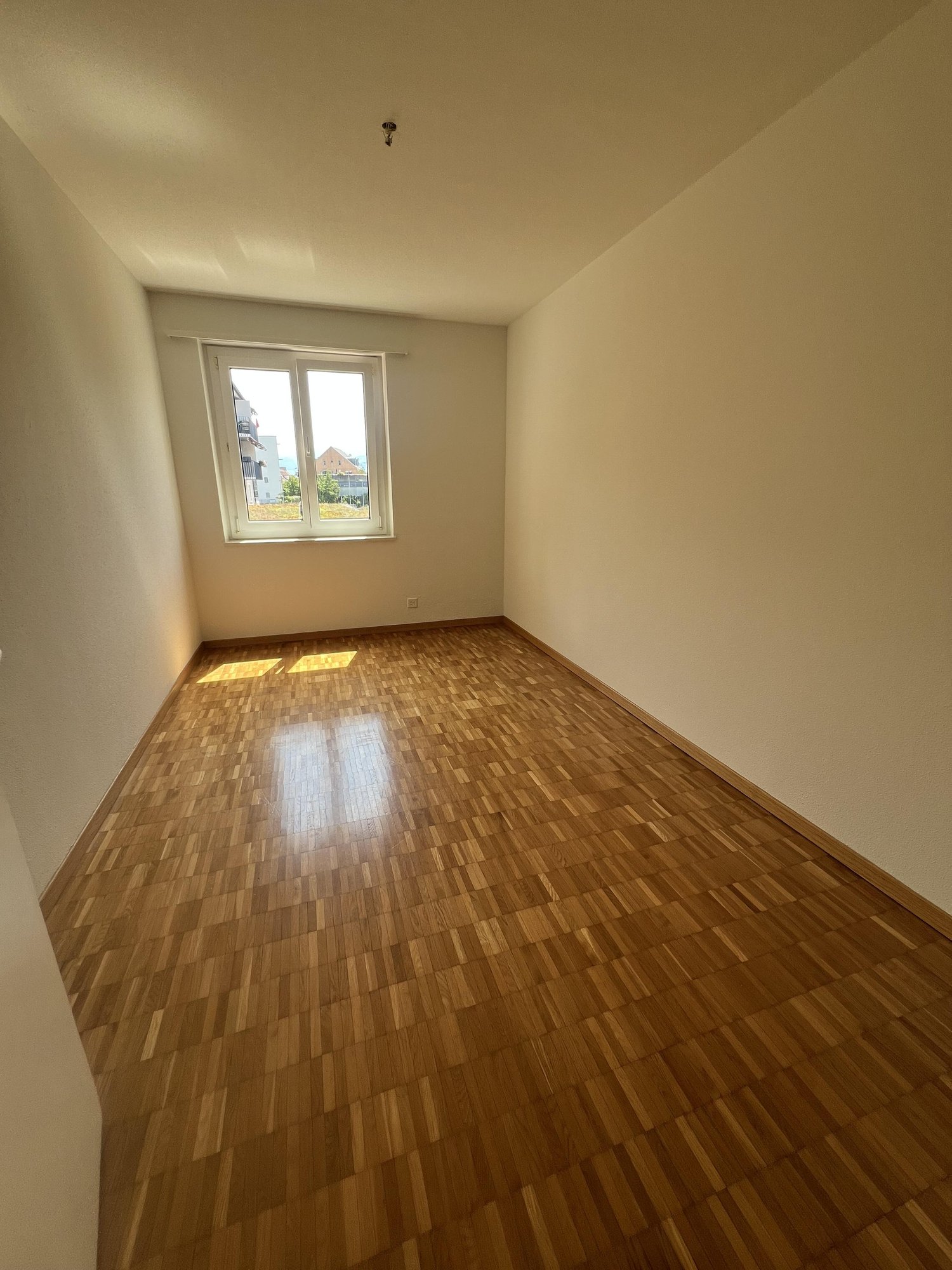 appartamento di 4 locali, foto 3 di 8