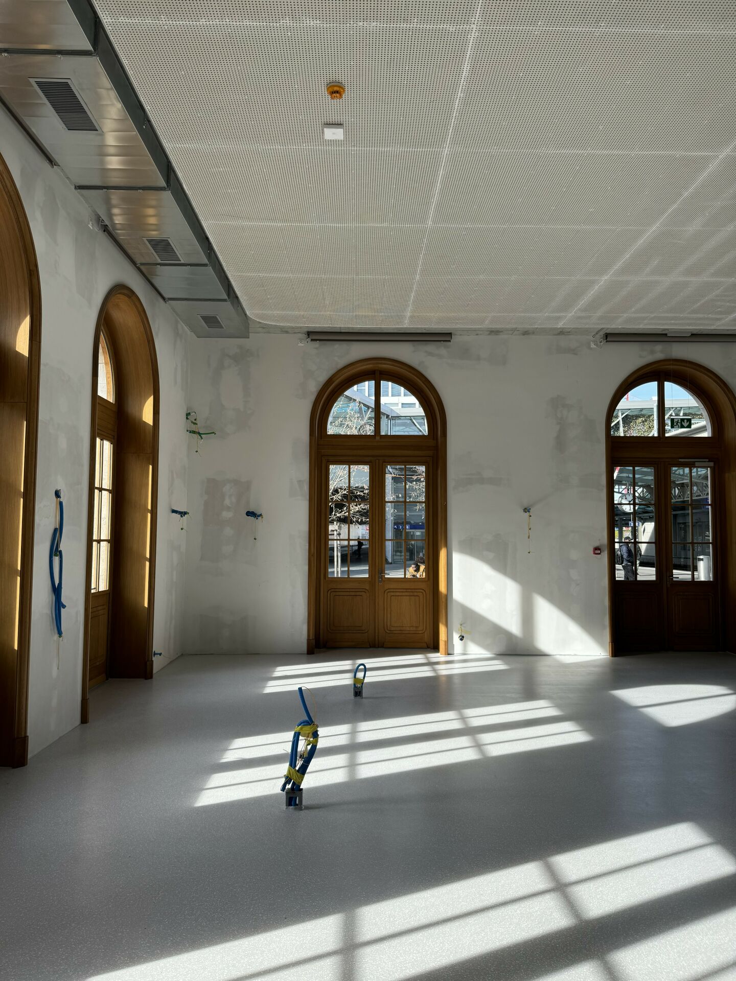 212m² restaurant, photo 1 of 10