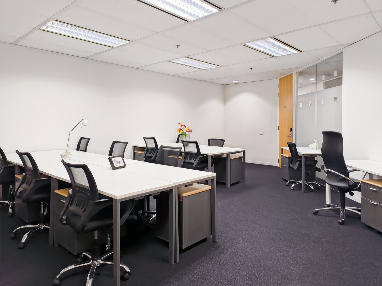 Office, foto 1 di 9