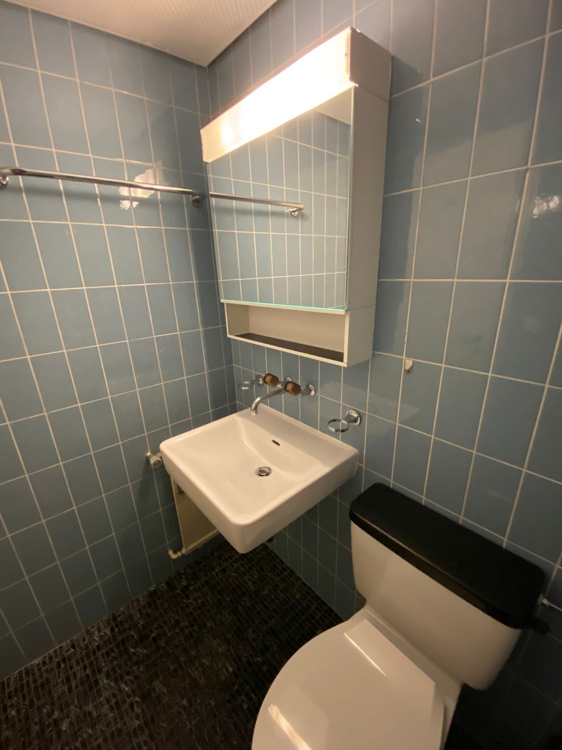 2 room furnished flat