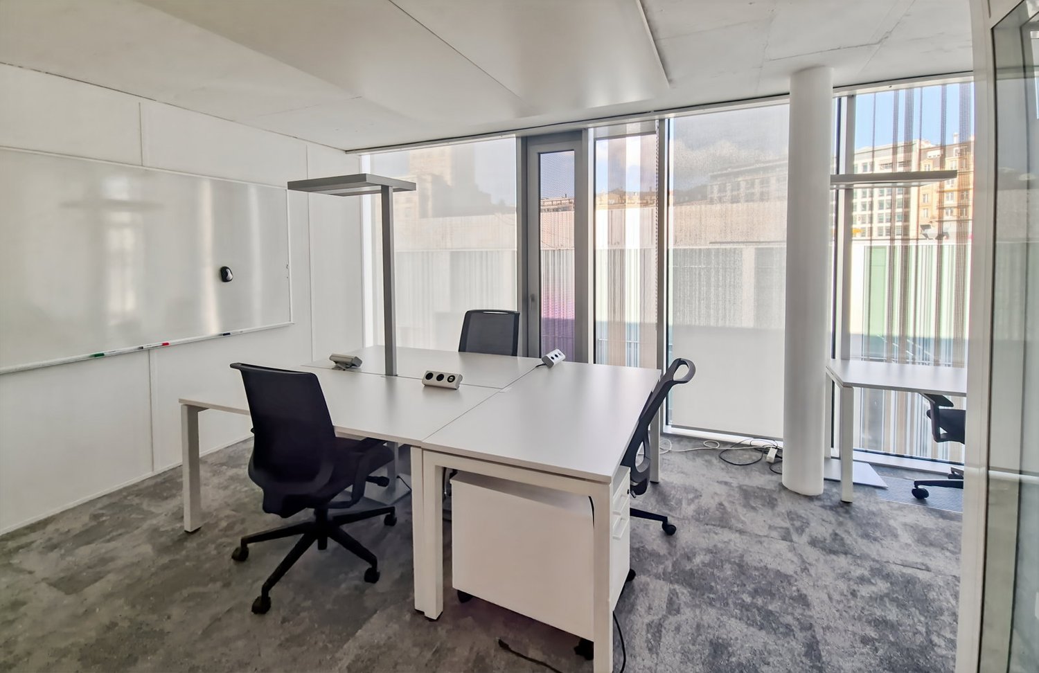 Office, photo 5 of 8