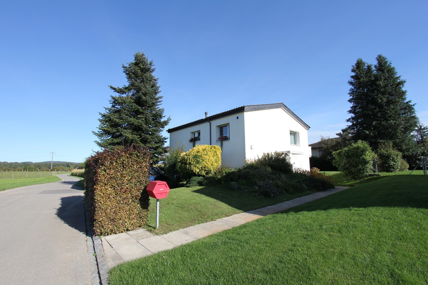 5 rooms single house