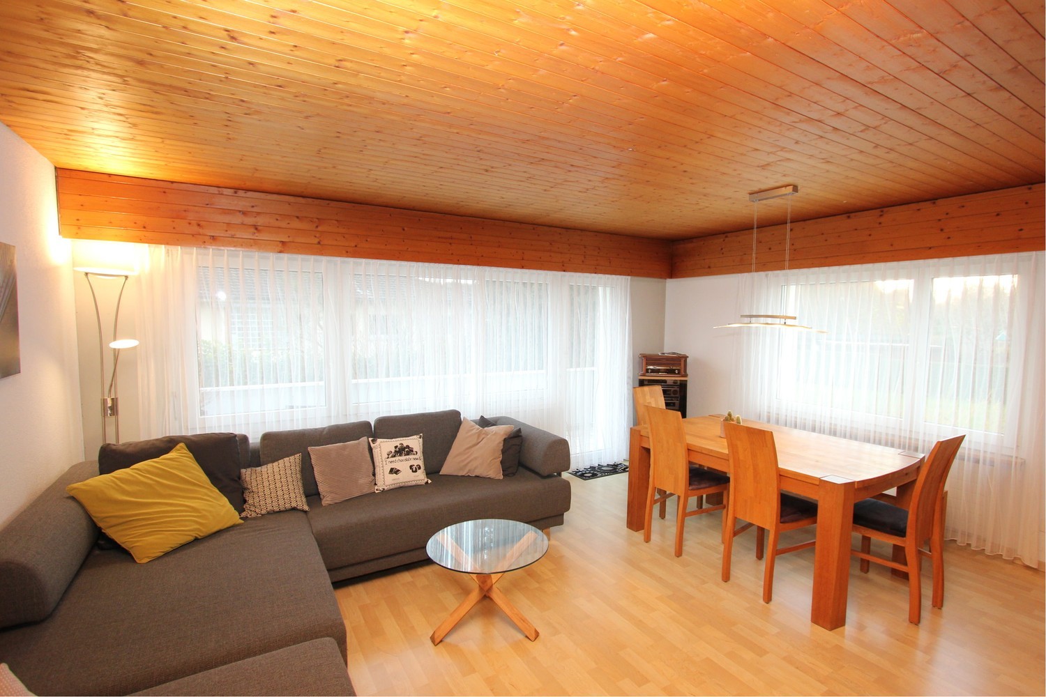 5 rooms single house