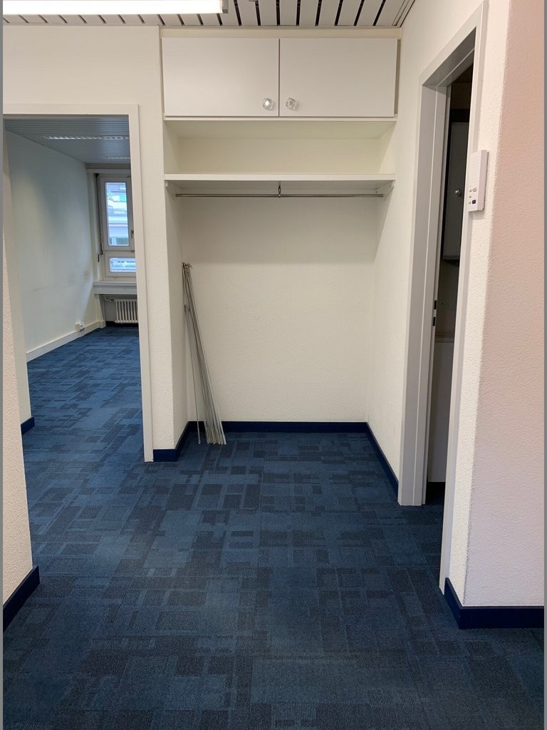 242m² office, photo 4 of 10