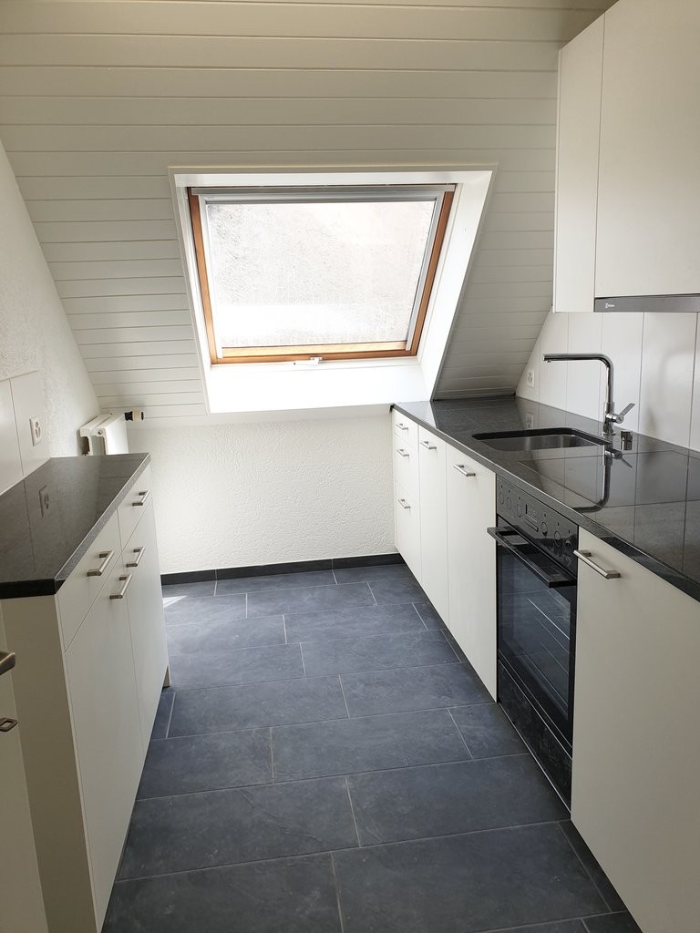 2 rooms roof flat, photo 2 of 5