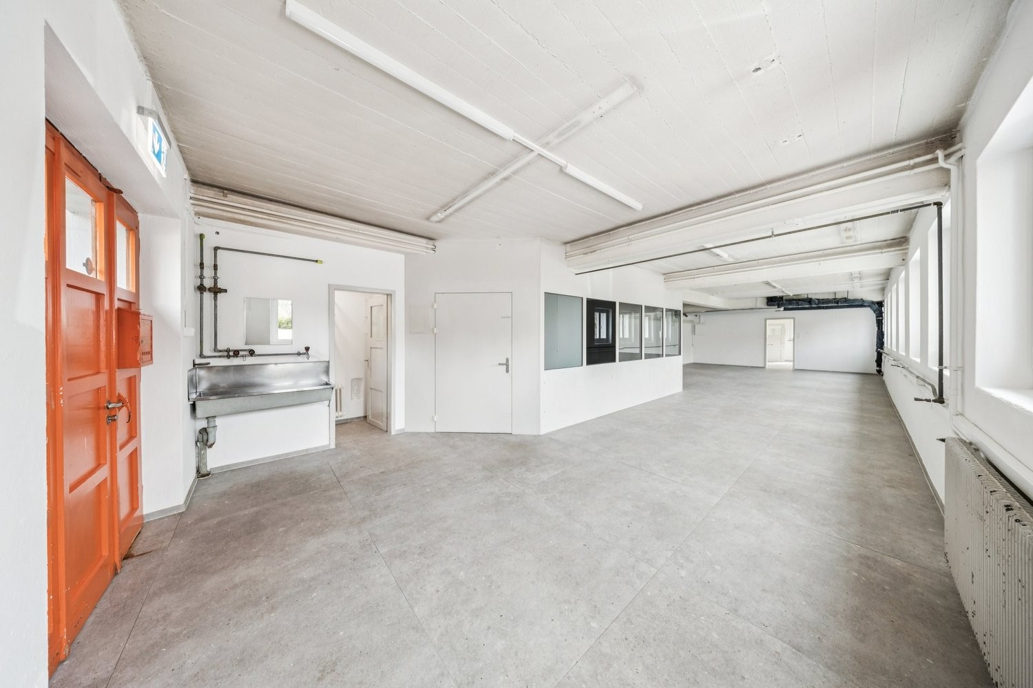 130m² commercial, photo 3 of 10
