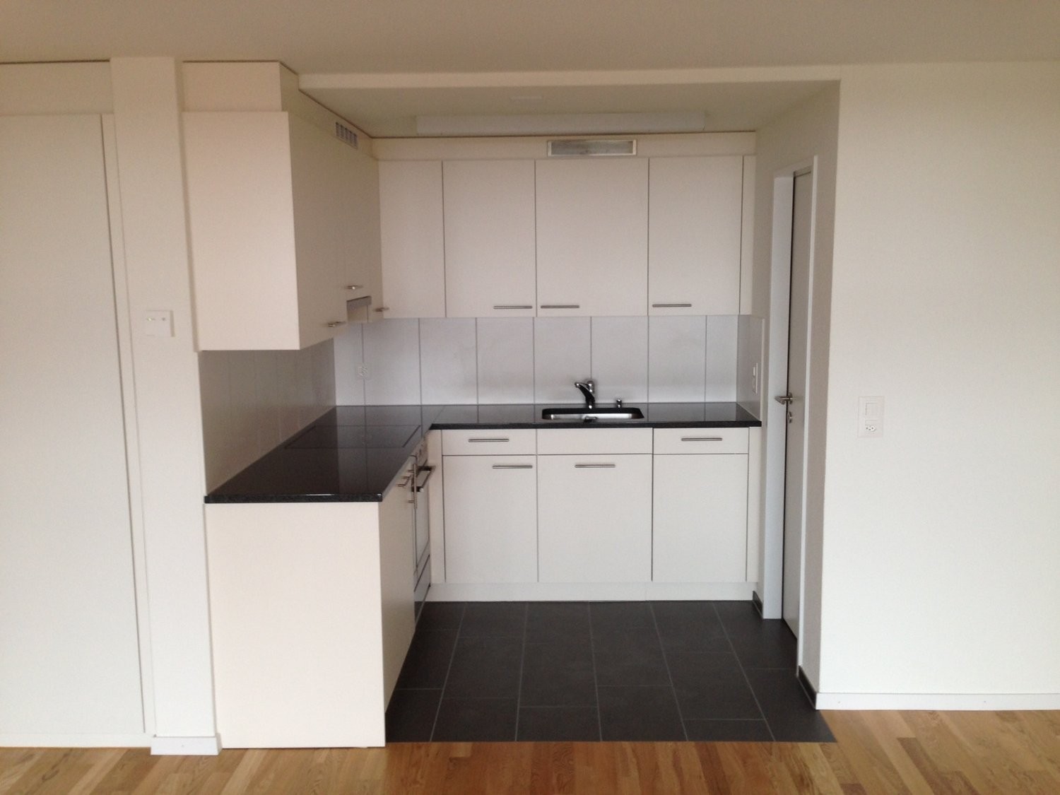 1 room apartment, photo 2 of 7