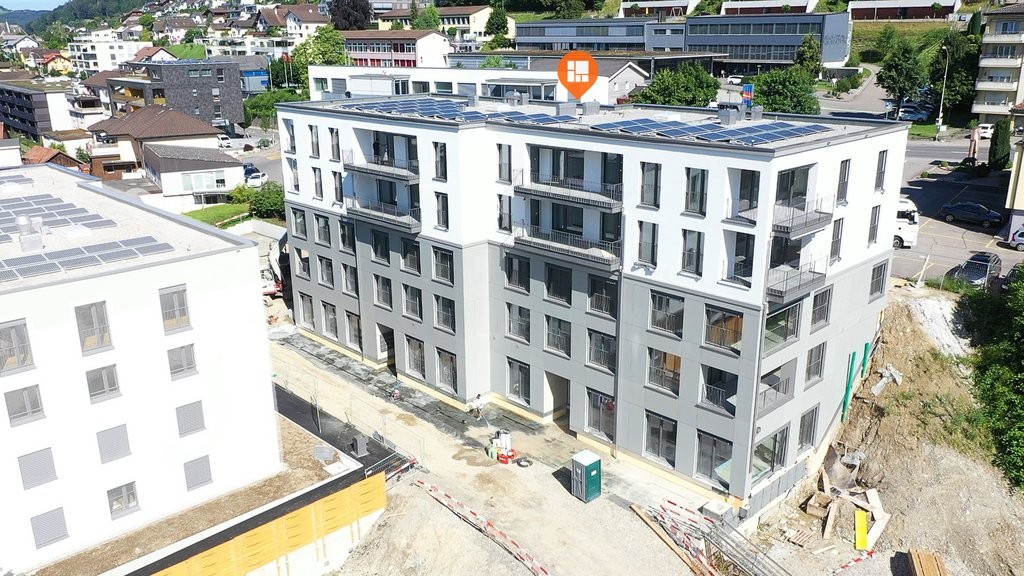 83m² commerciale