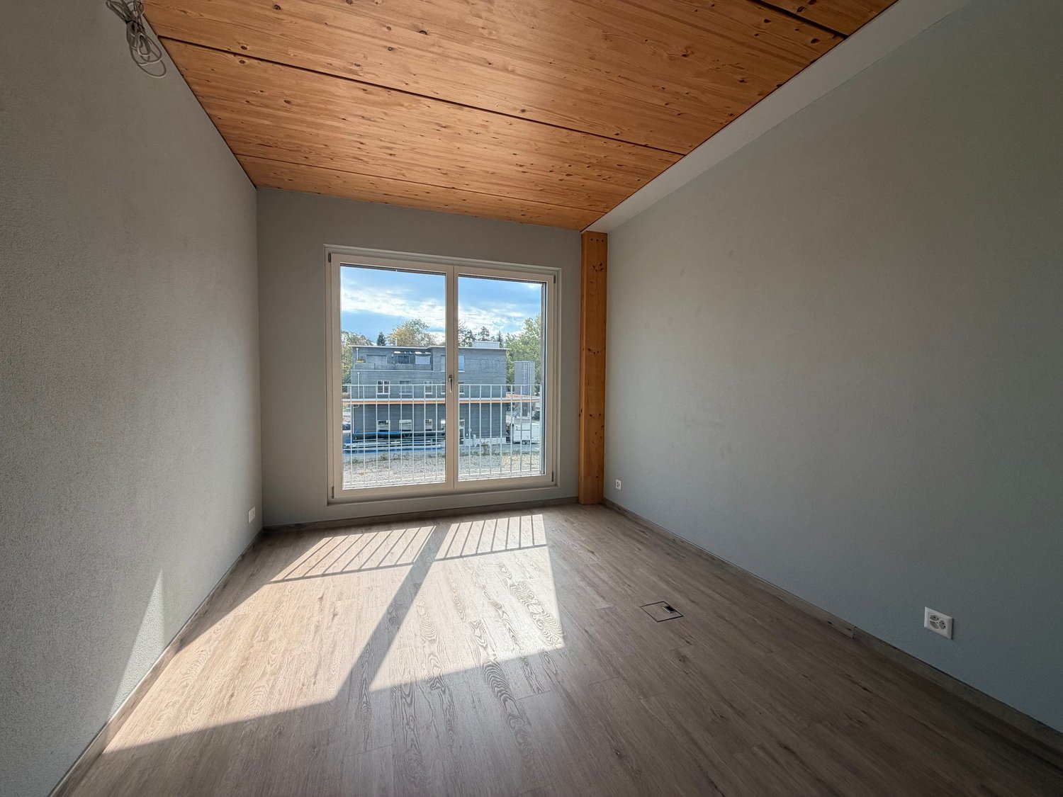 128m² office, photo 7 of 10