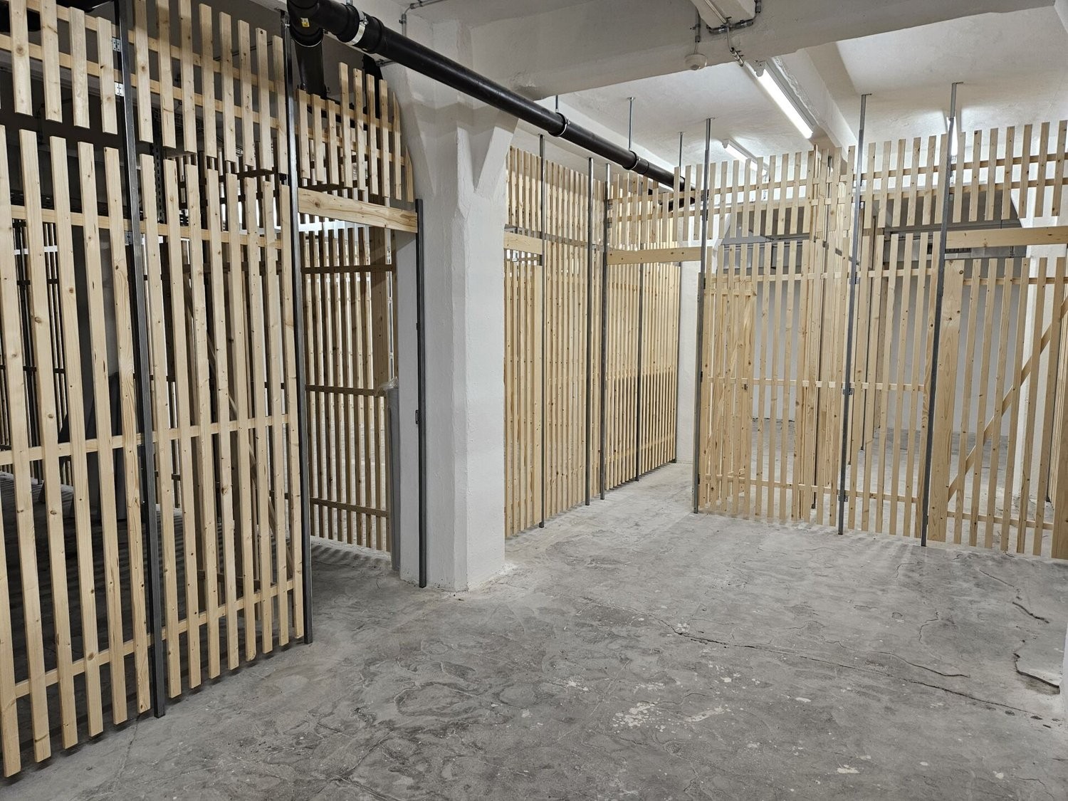 15m² storage room